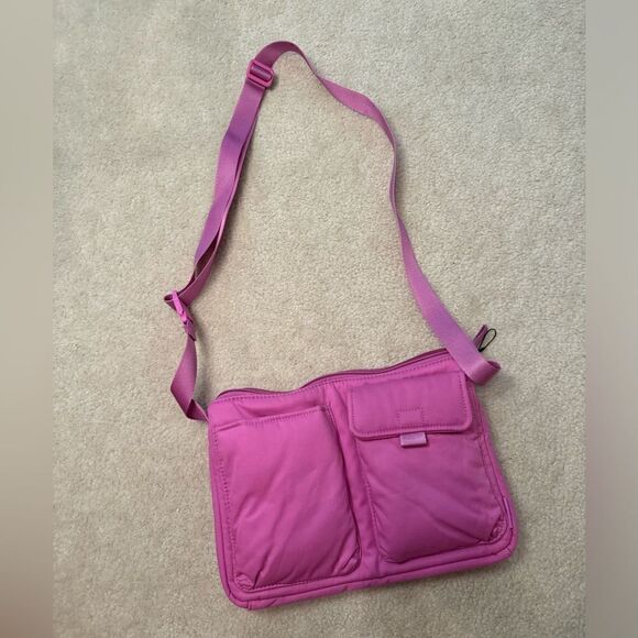 Vera Bradley Handbags - Vera Bradley Signature Cotton Utility Small Crossbody, Rich Orchid NWT